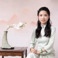 芷默（英子）的头像 - 财富显化修炼手册：创造由内而外的丰盛专栏作者